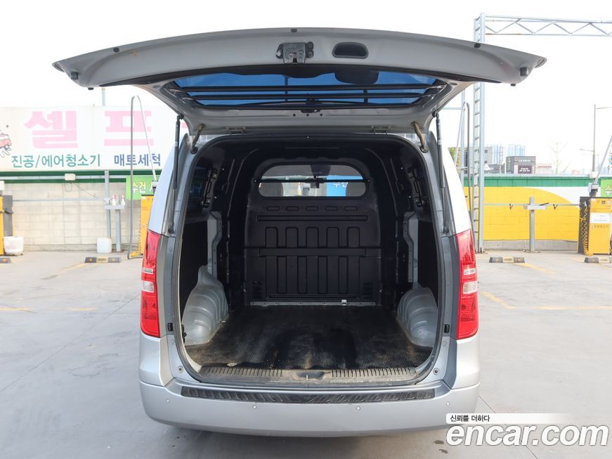Hyundai Starex 2019
