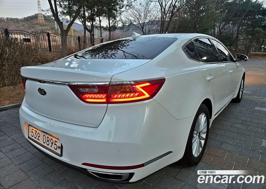 Kia K7 2016