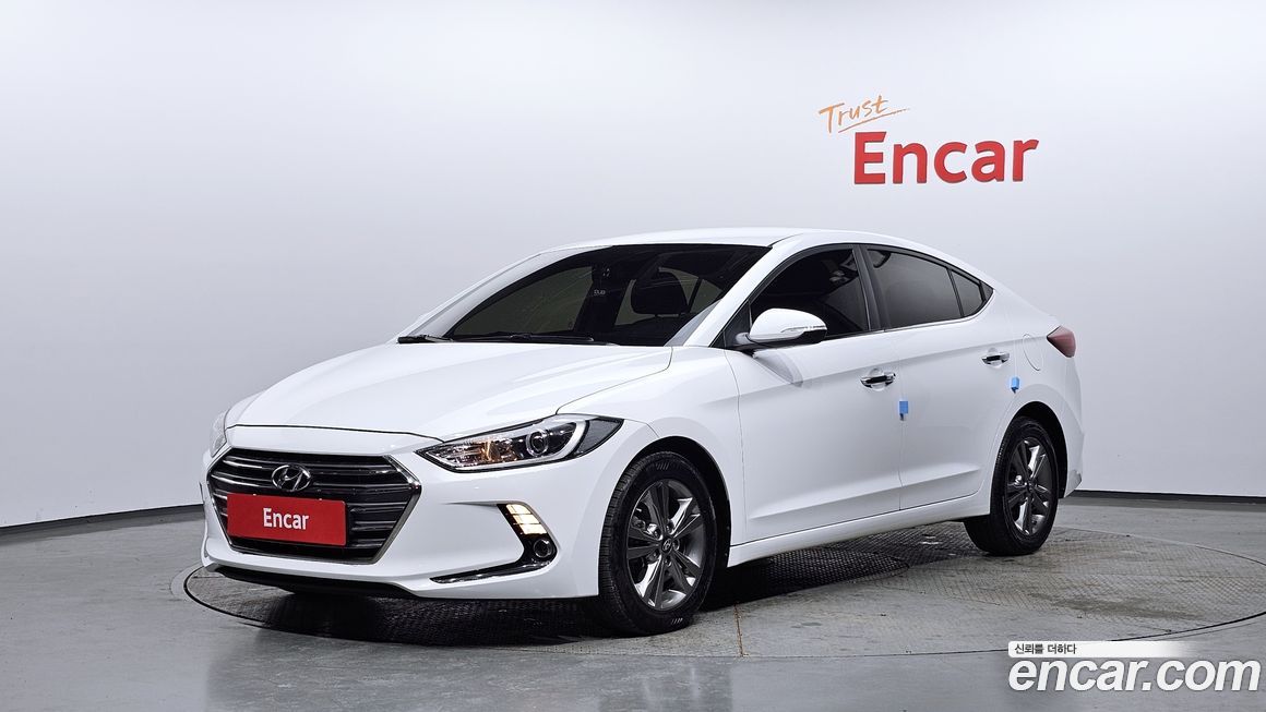 Hyundai AVANTE 2016