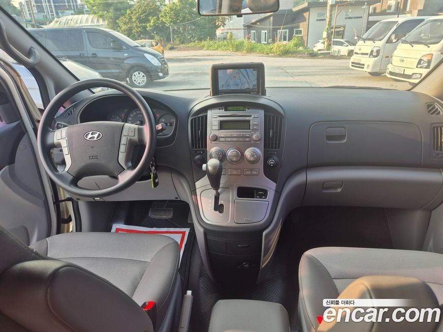 Hyundai Starex 2012