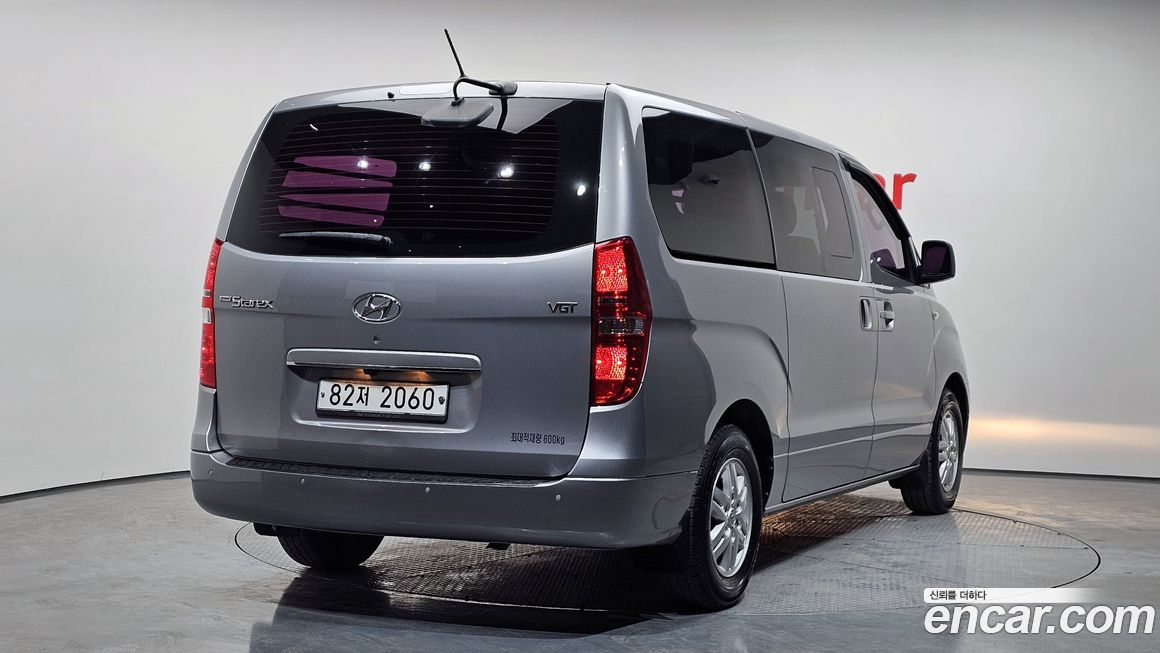 Hyundai Starex 2016