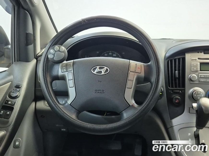 Hyundai Starex 2016