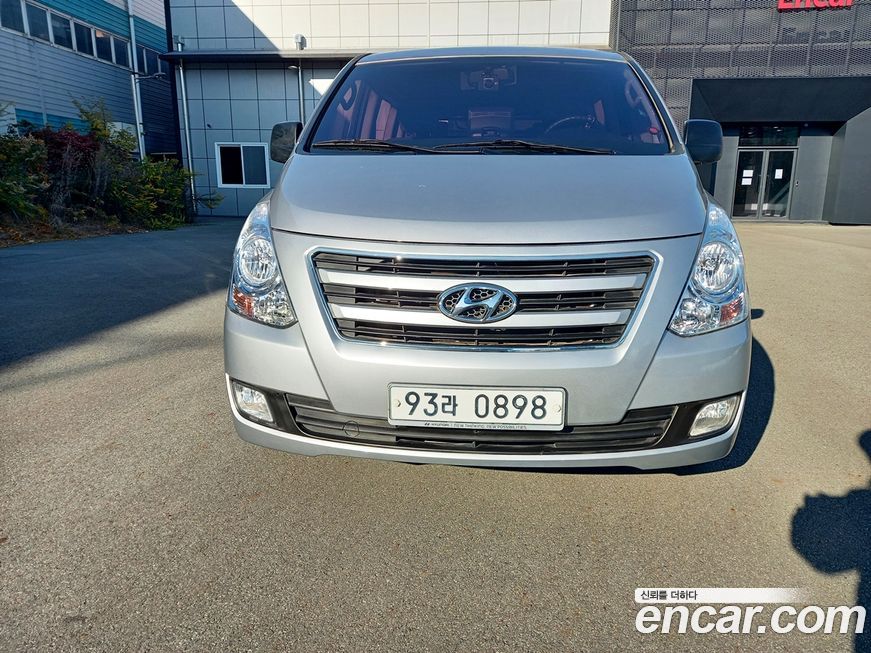 Hyundai Starex 2017