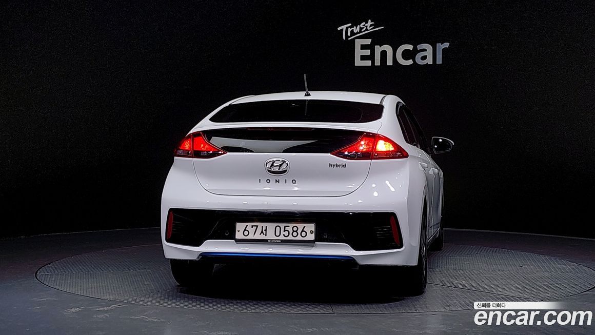 Hyundai Ioniq 2016