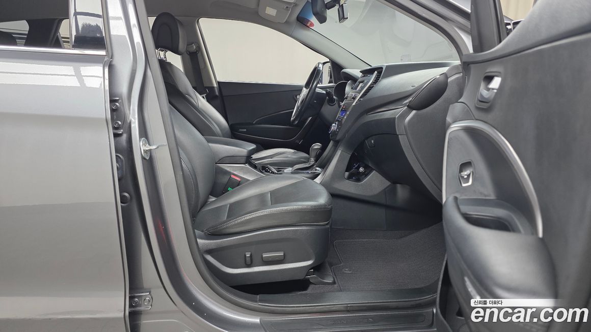 Hyundai Santafe 2016