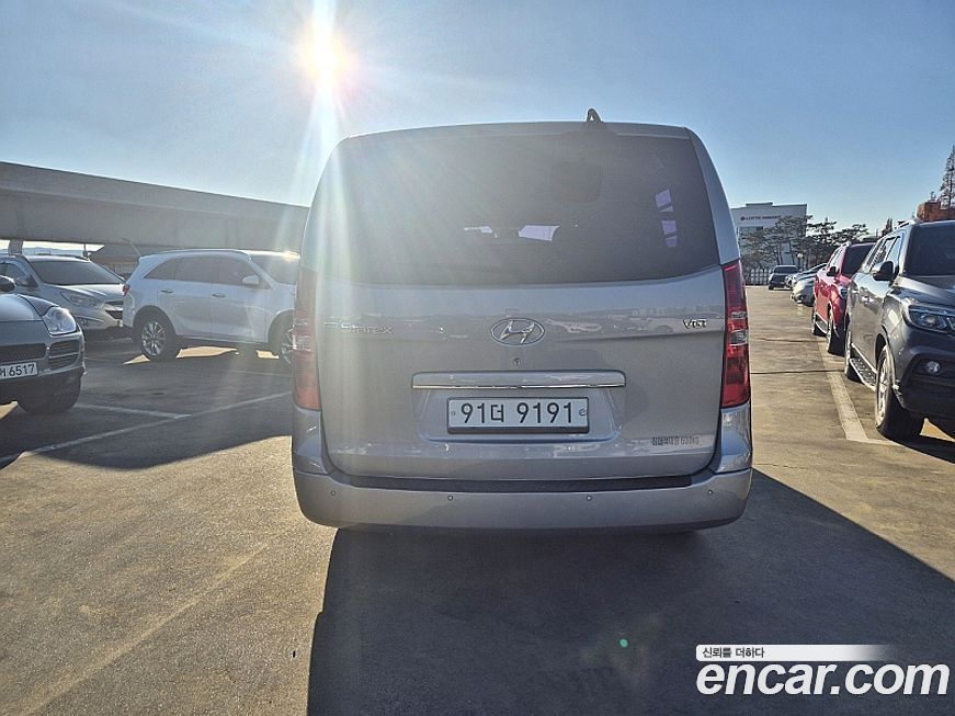 Hyundai Starex 2016
