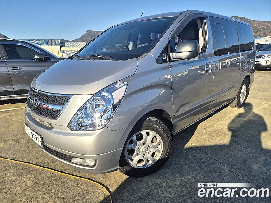 Hyundai Starex 2016