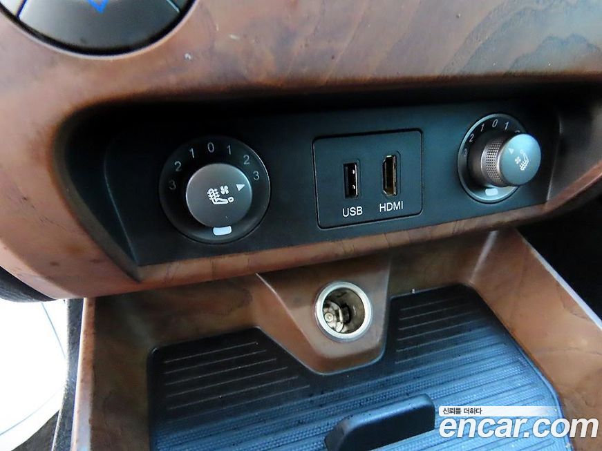 KG_Mobility_Ssangyong Rexton 2017