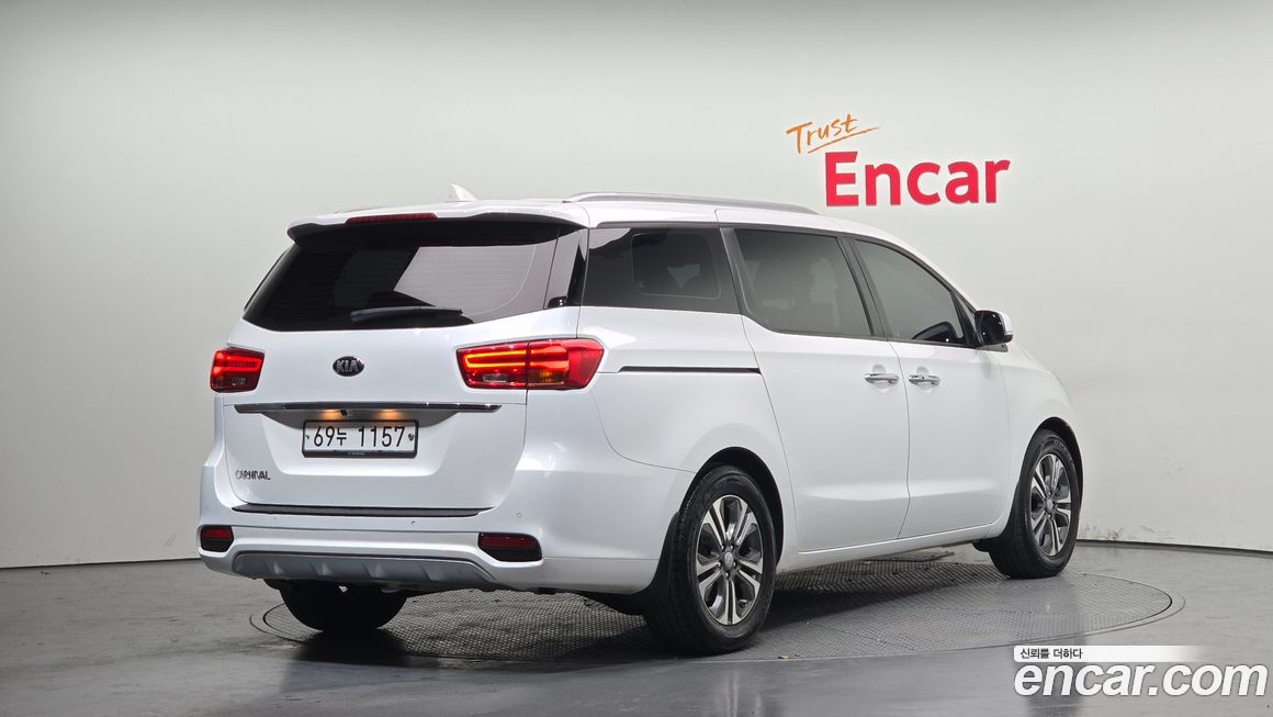 Kia Canival 2019