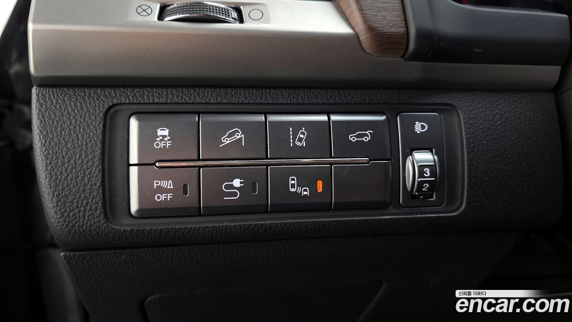 KG_Mobility_Ssangyong Rexton 2018