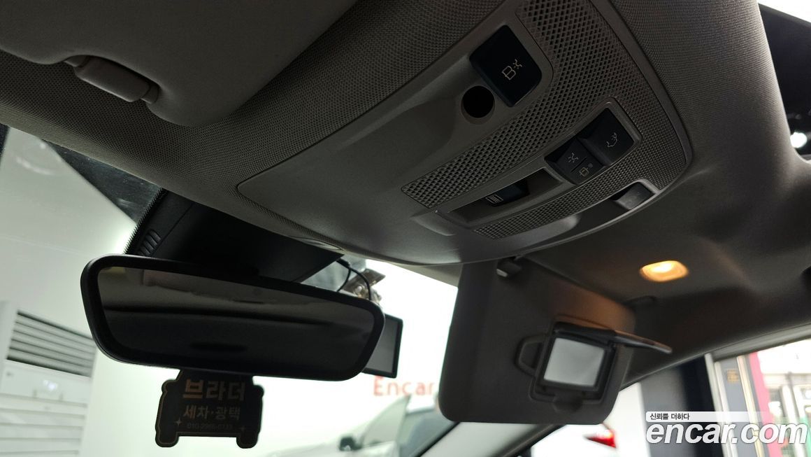 Mercedes-Benz GLA-Class 2015