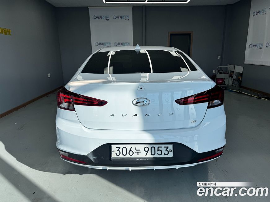 Hyundai AVANTE 2020