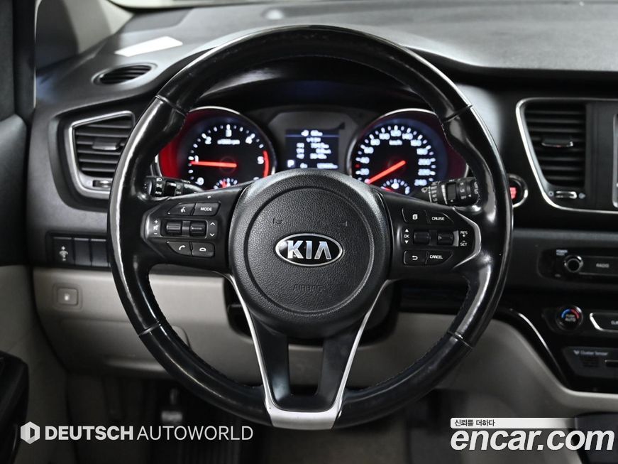 Kia Canival 2020