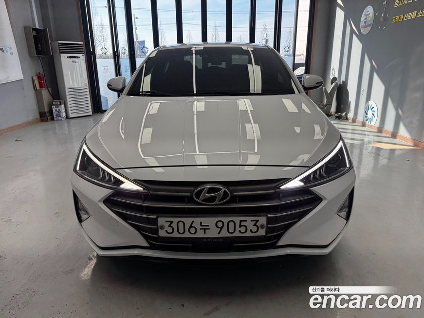Hyundai AVANTE 2020