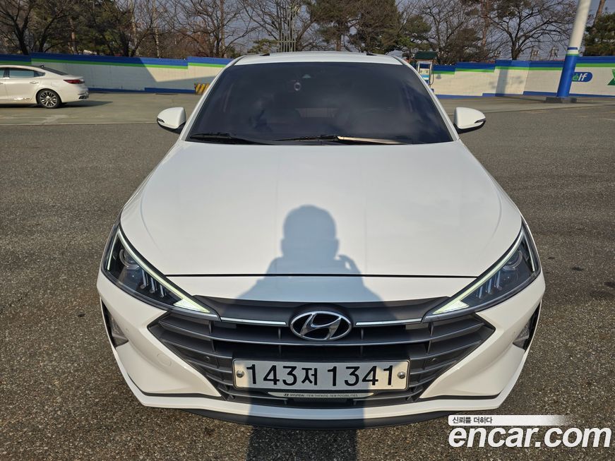 Hyundai AVANTE 2020