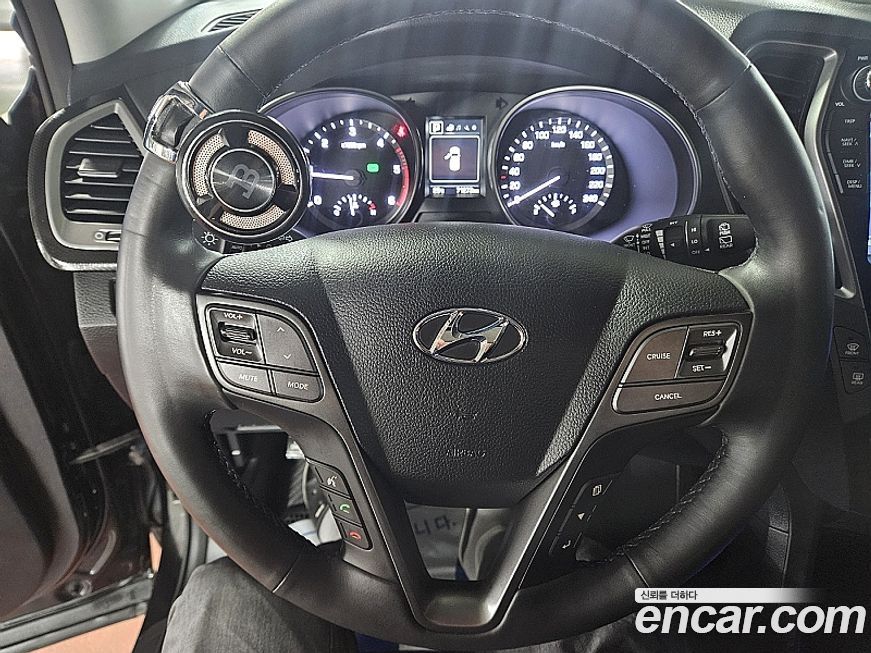 Hyundai Santafe 2017