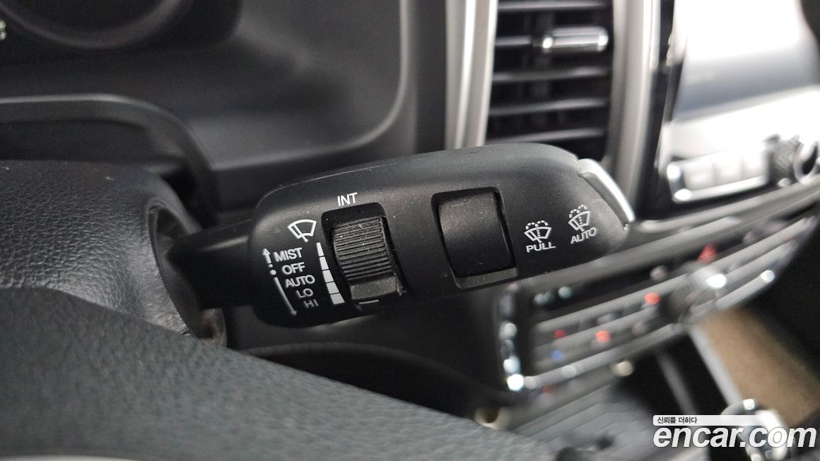 KG_Mobility_Ssangyong Rexton 2018