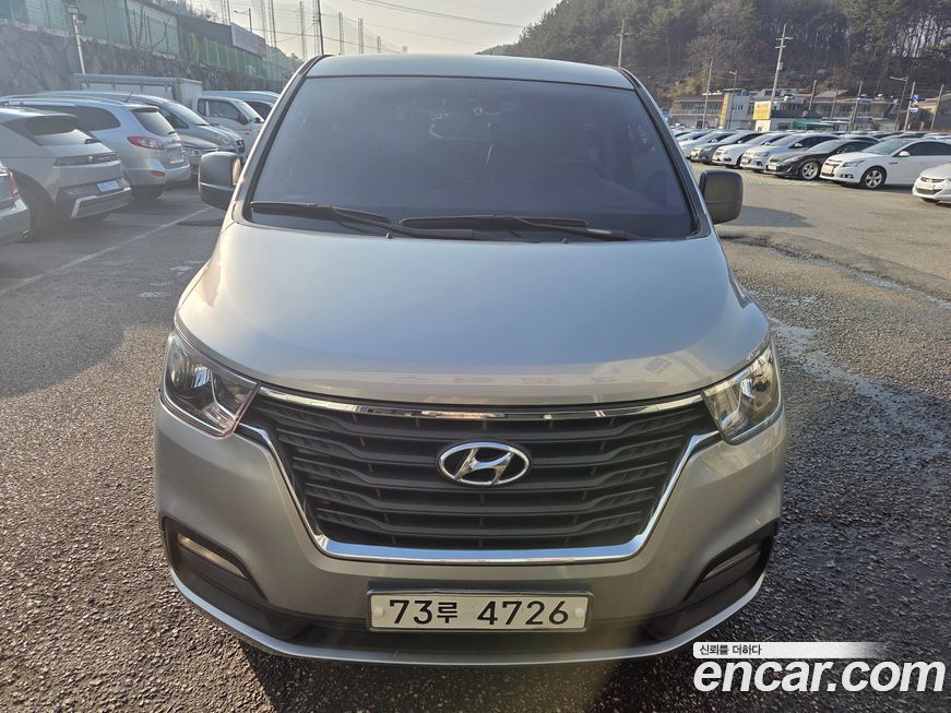 Hyundai Starex 2019