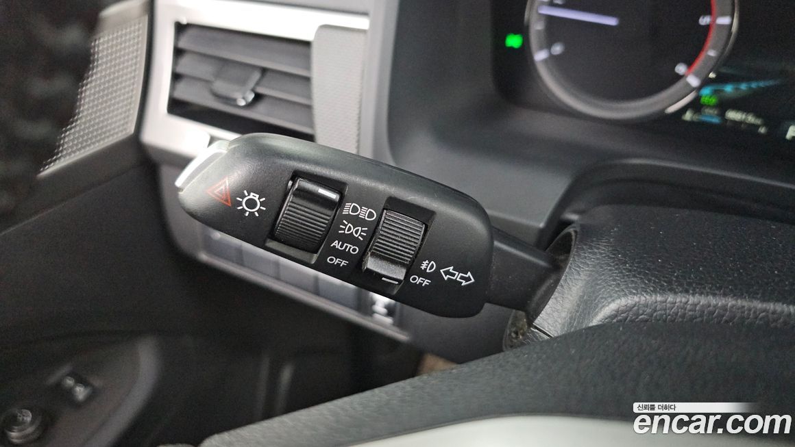 KG_Mobility_Ssangyong Rexton 2018