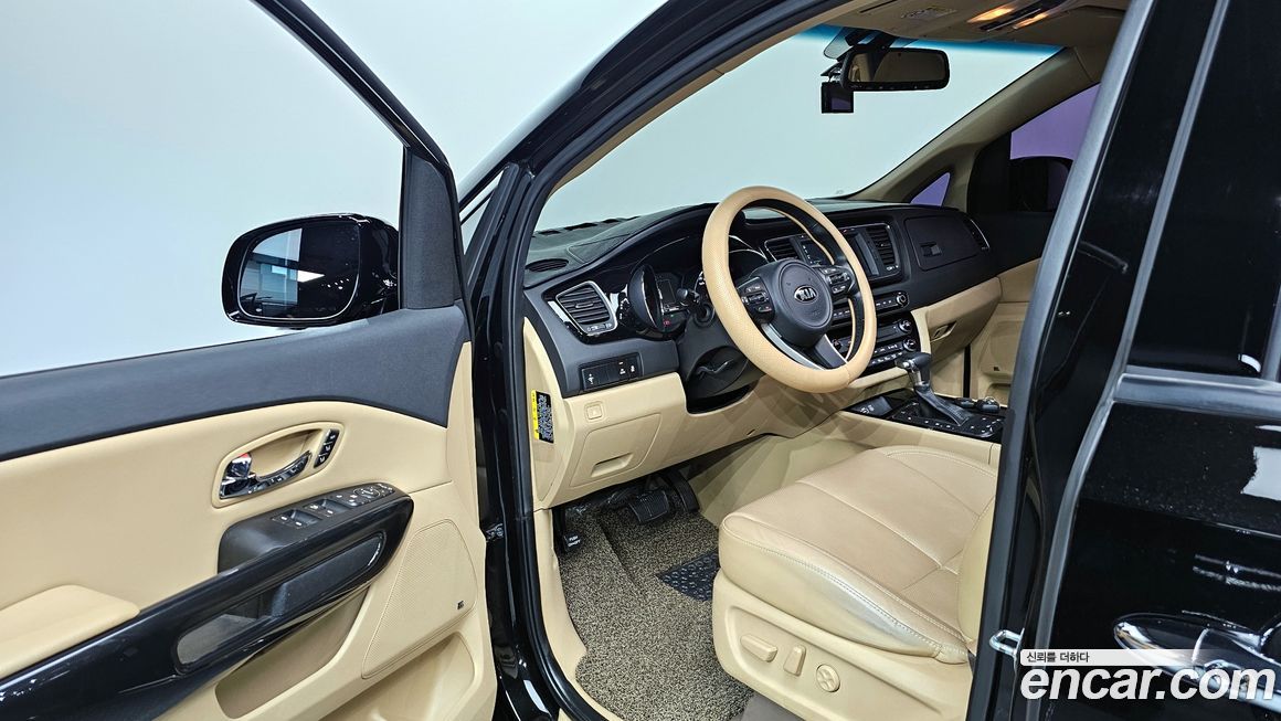 Kia Canival 2017
