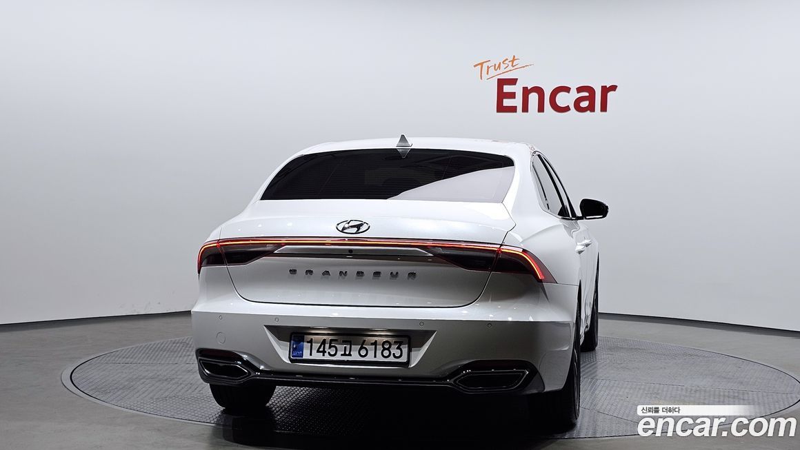 Hyundai Grandeur 2020