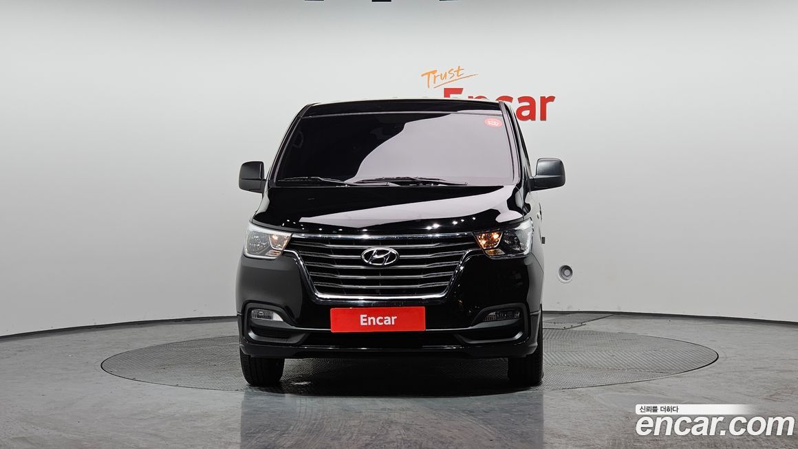 Hyundai Starex 2021