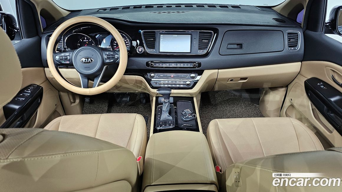 Kia Canival 2017