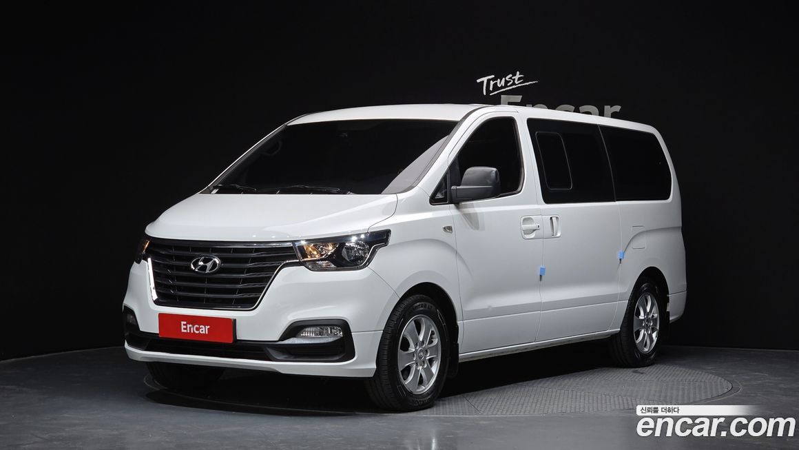 Hyundai Starex 2019