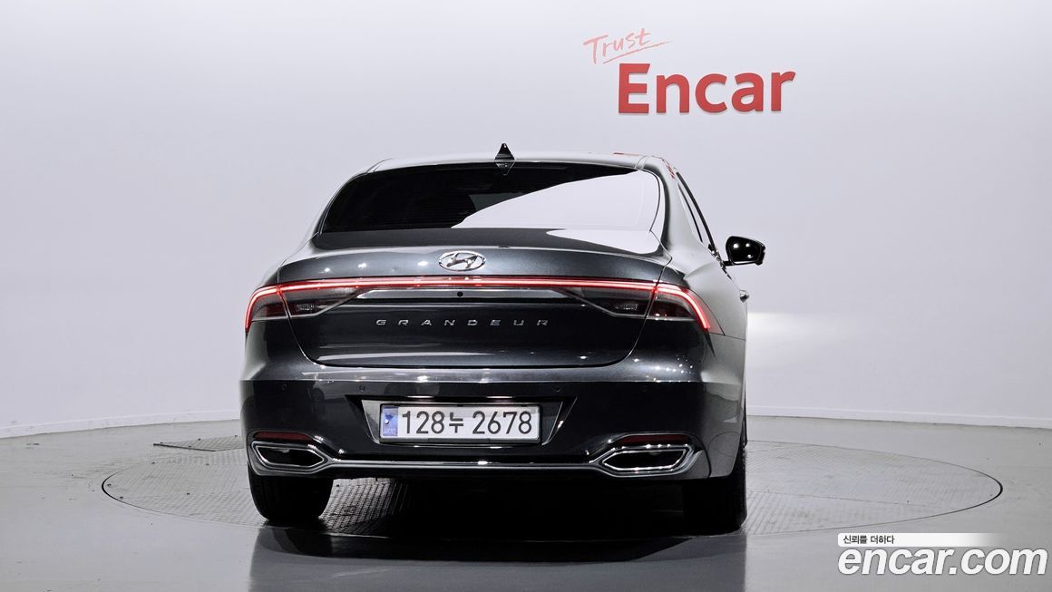 Hyundai Grandeur 2020