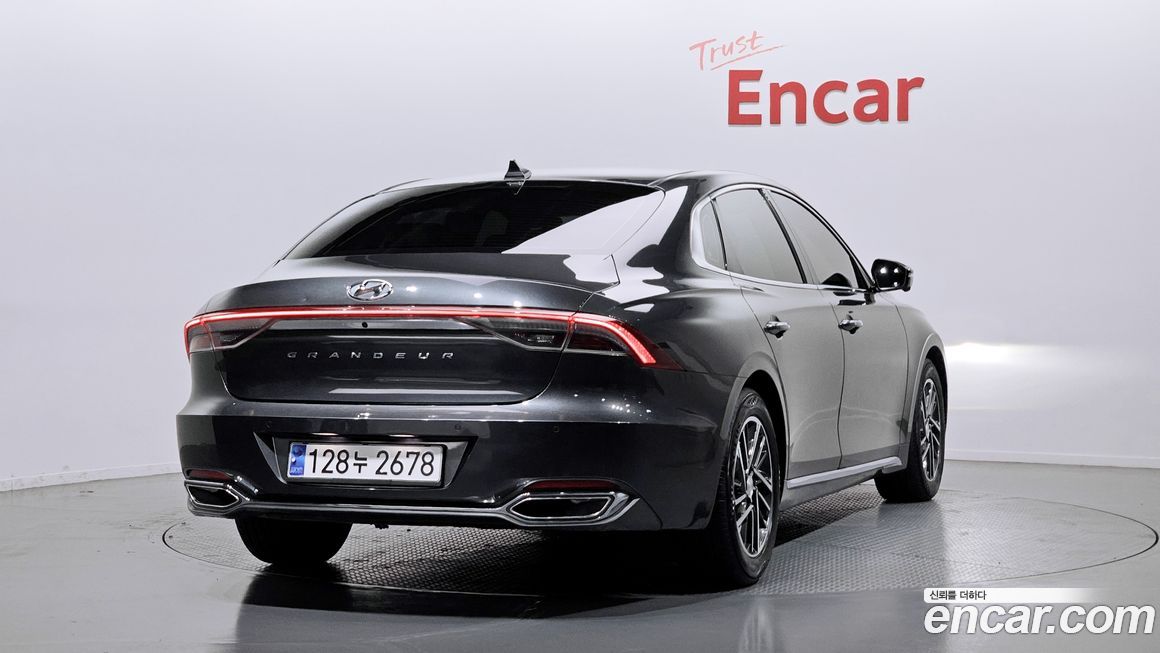 Hyundai Grandeur 2020