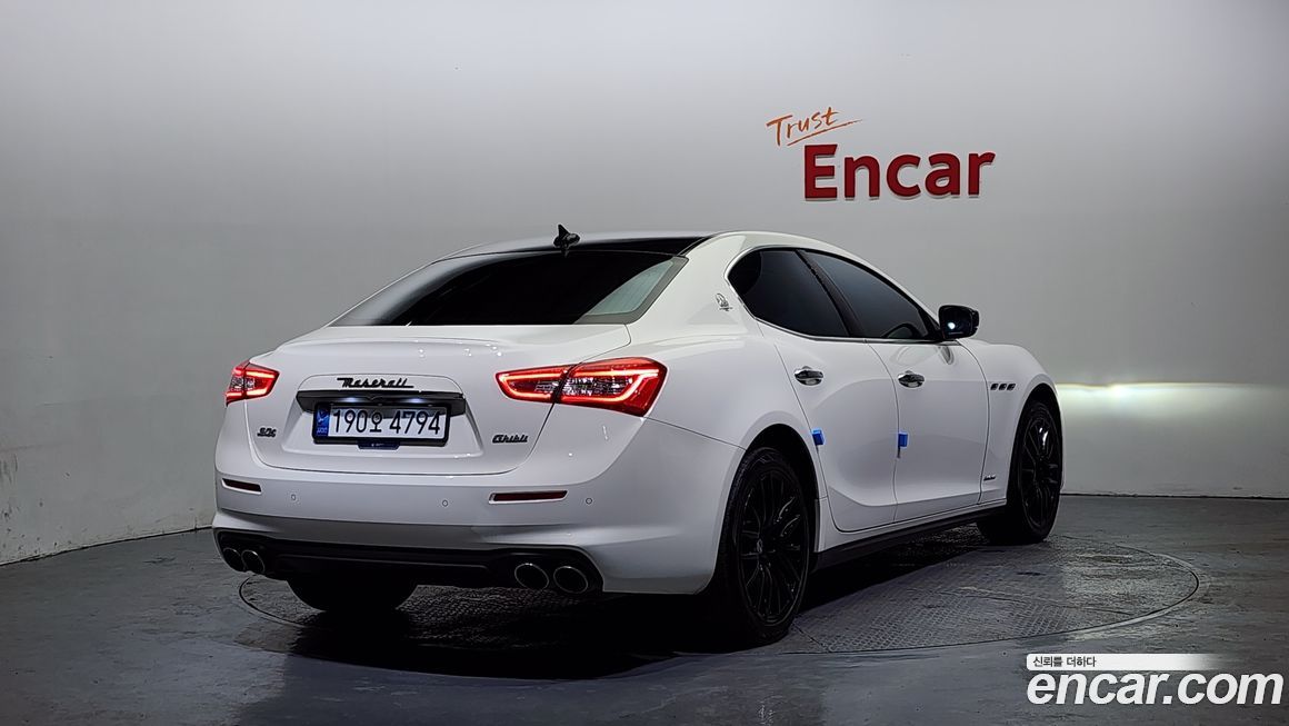 Maserati Ghibli 2018