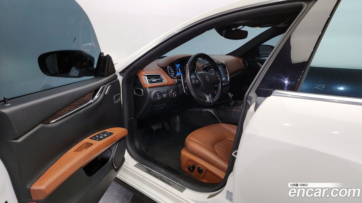 Maserati Ghibli 2018