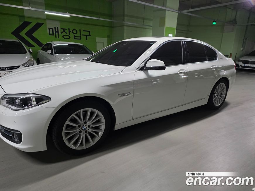BMW 5-Series 2016