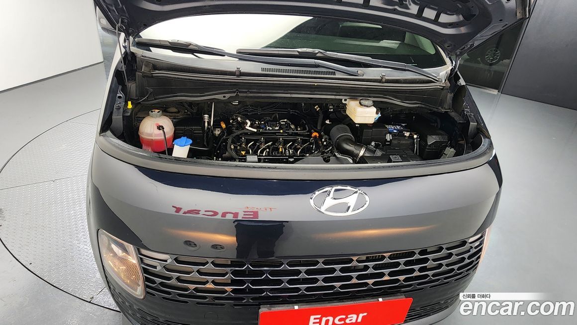 Hyundai Staria 2022