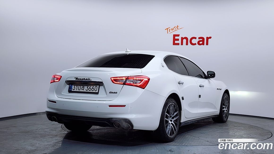 Maserati Ghibli 2018