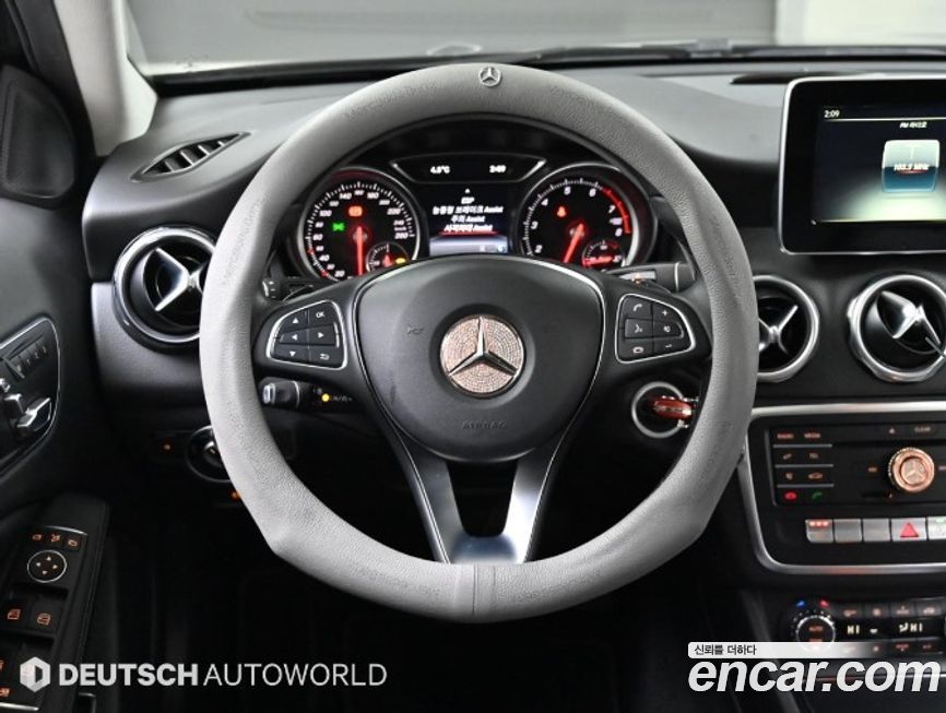 Mercedes-Benz GLA-Class 2018