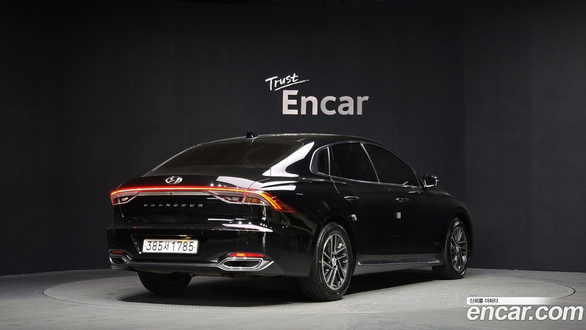 Hyundai Grandeur 2020