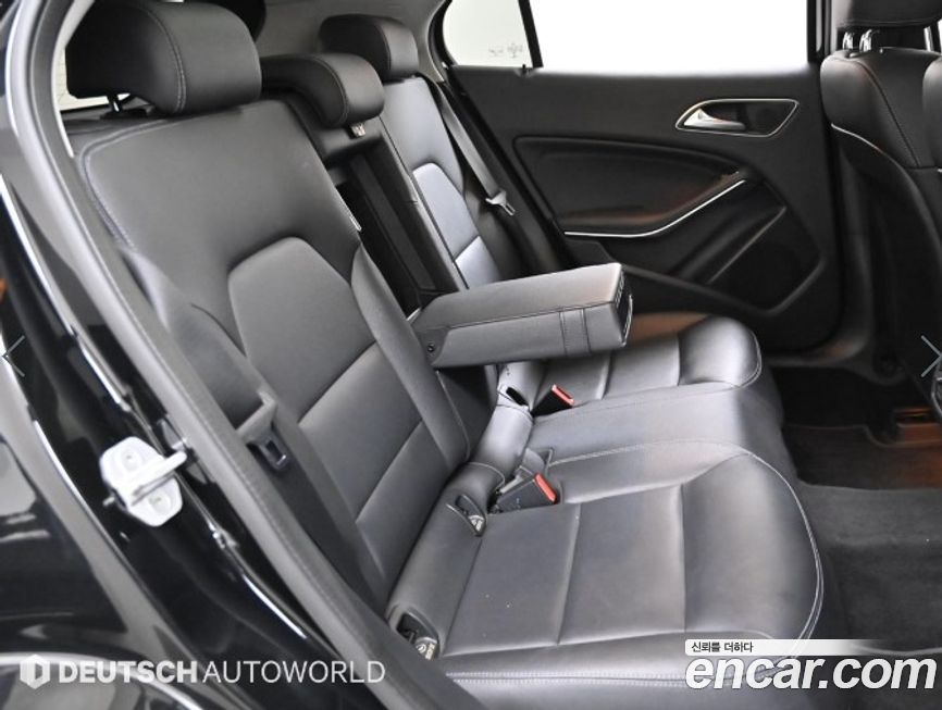 Mercedes-Benz GLA-Class 2018