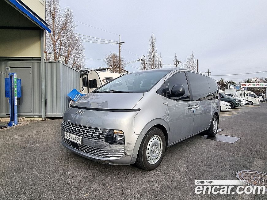 Hyundai Staria 2022