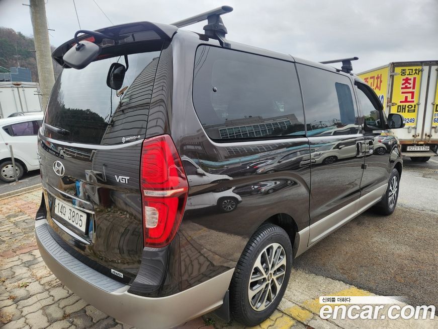 Hyundai Starex 2019