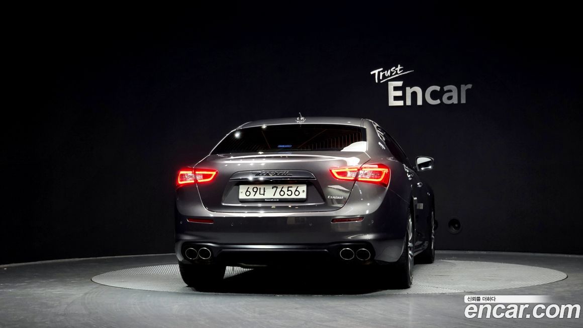 Maserati Ghibli 2018
