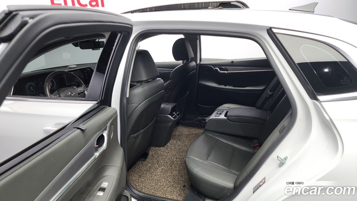 Hyundai Grandeur 2021