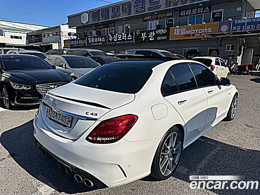 Mercedes-Benz C-Class 2017