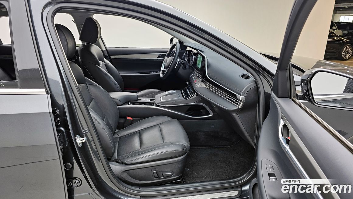 Hyundai Grandeur 2022