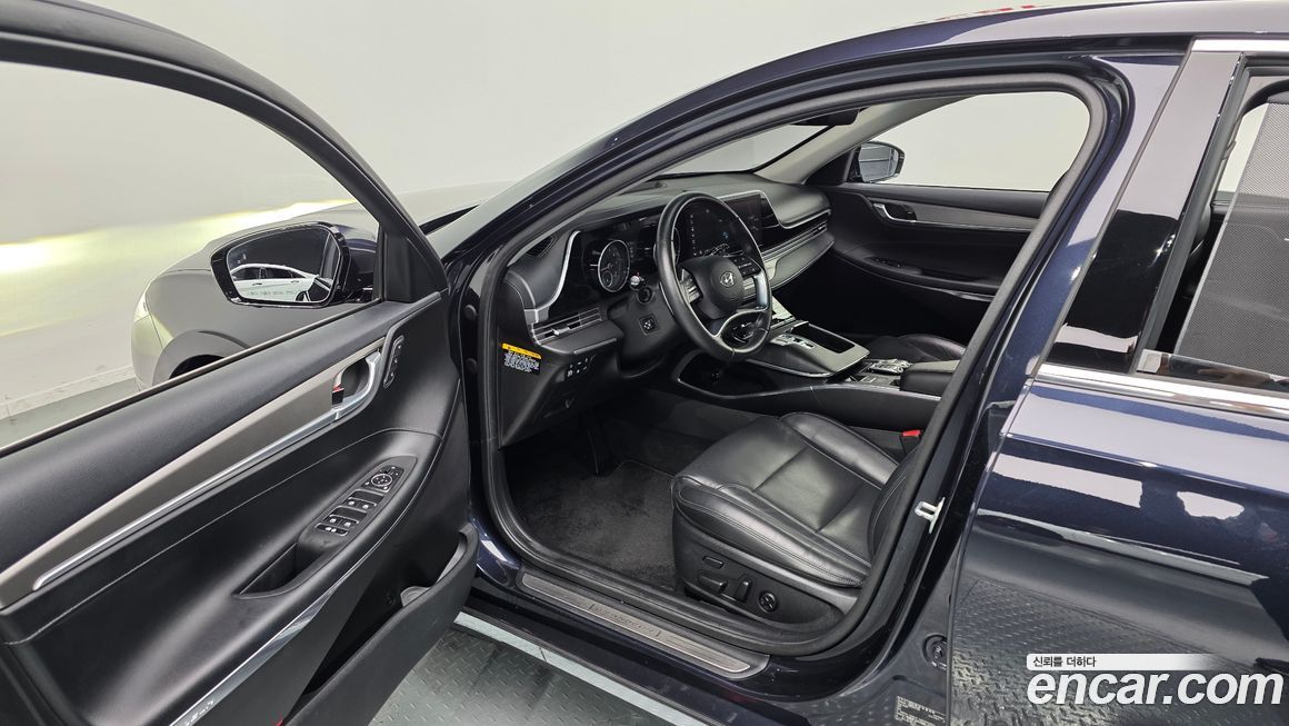 Hyundai Grandeur 2020