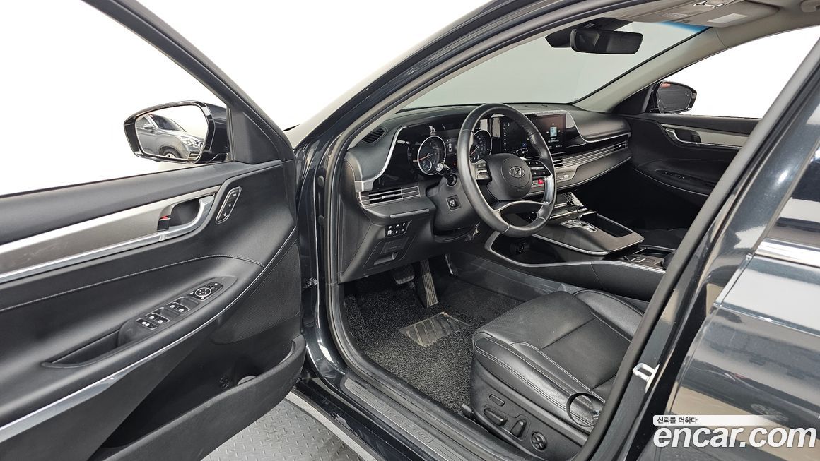 Hyundai Grandeur 2020