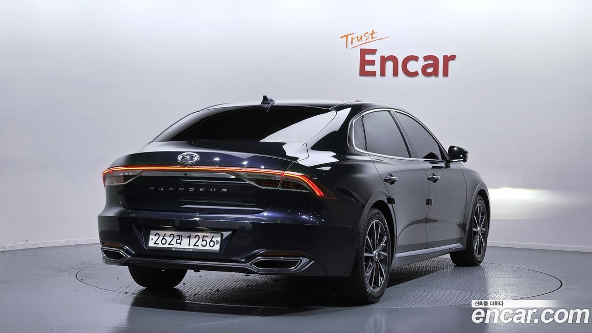 Hyundai Grandeur 2020