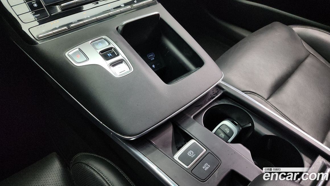 Hyundai Grandeur 2020