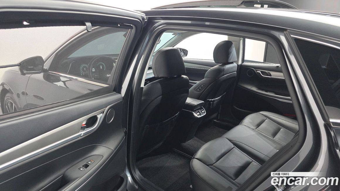 Hyundai Grandeur 2022