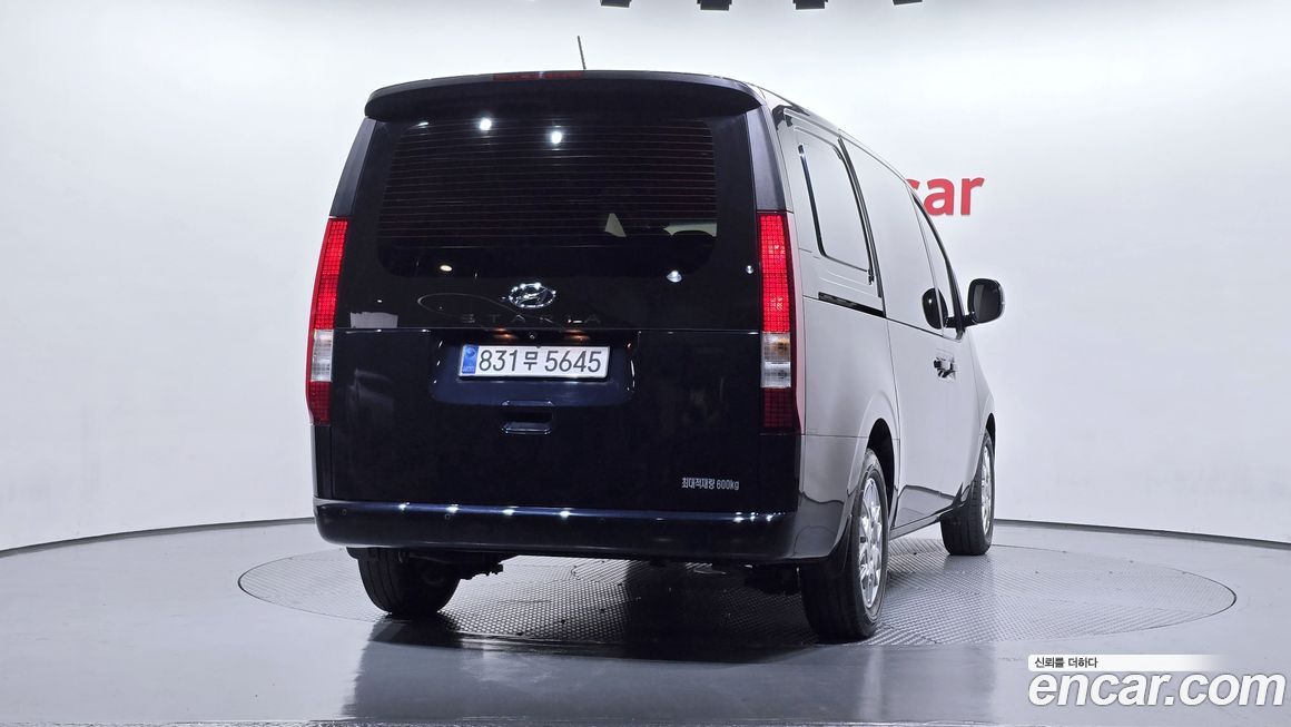 Hyundai Staria 2023